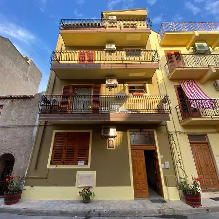 Casa Zona Mare Apartment Oliveri